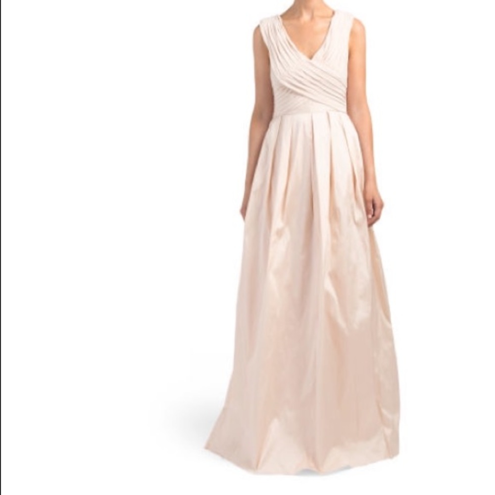 New Adriana Papell formal or evening gown.